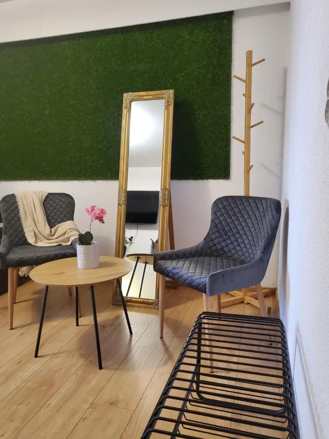 Hanu Lu Mos Opinca Deva Exteriör bild